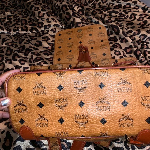 Mcm Backpack - Picture 4 of 8